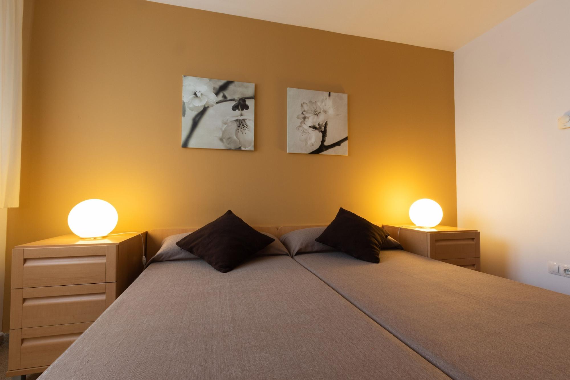 วิลลา อโลจาเมียนโท อิ คอนเกรโซส Hotel San Vicente Raspeig ภายนอก รูปภาพ